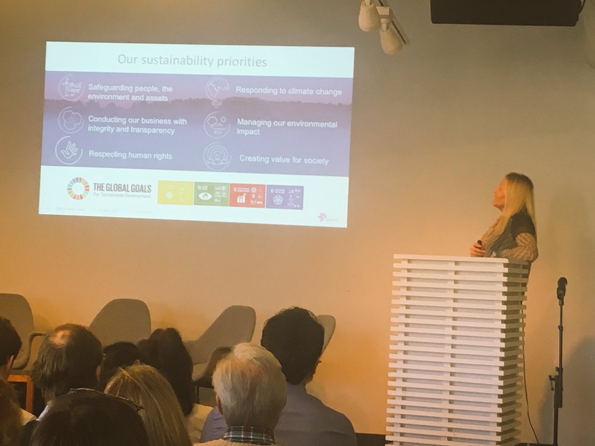 SHub_No's tweet photo. .@SophieTibble @Statoil #shub #SustRep2018 #sustrep We need to show how our company is contributing to sustainable development through quantifiable data #integratedreporting #bærekraft https://t.co/l9SznVkiO3