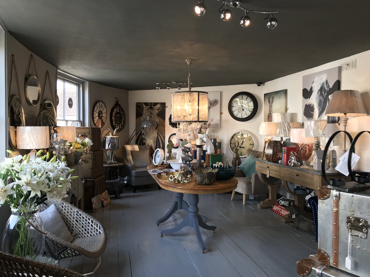 moochgiftshome's tweet photo. We are delighted with our new @rainbowdesigns1 display stand in our new store full of @BeatrixPotter @paddingtonbear and #winniethepooh products, pop in for a mooch soon! #gifts #stourport #PeterRabbitMovie #worcestershirehour #smallbiz100 #greats18 https://t.co/Xb5nD3yGOq