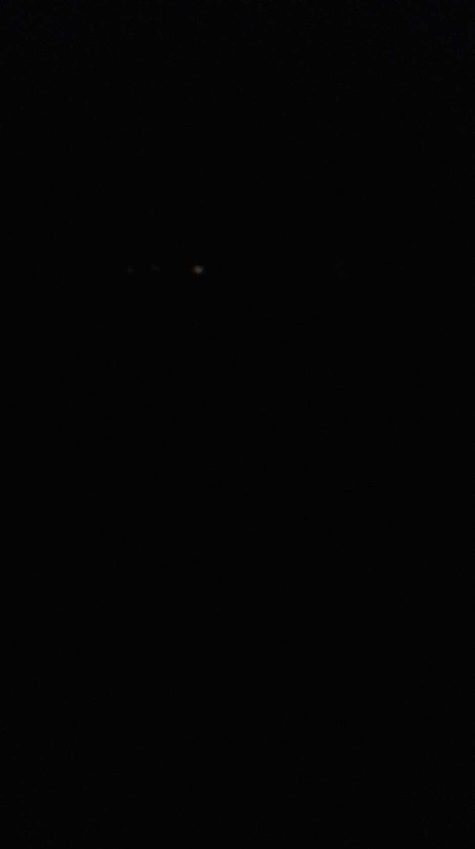 По ул. Новая не горит ни один фонарь вдоль дороги! #Донской #ТульскаяОбласть @Ruslan_Butov <a href="/Tularegion71/">Правительство ТО</a>