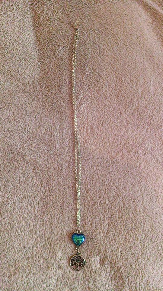 inleather03's tweet photo. #Salut à tous/tes Je #poste #aujourdhui #deux #jolis #colliers à #chaînes qui son #Disponible sur ma 2eme boutique d'@ungrandmarche
N'#hésitez pas à faire un #petit #tour sur ma boutique
#Lien vers la #boutique/#shop
https://t.co/mbWIFnABdw
#Bonne #journée à #vous #25avril2018 https://t.co/P1UkE7k77i