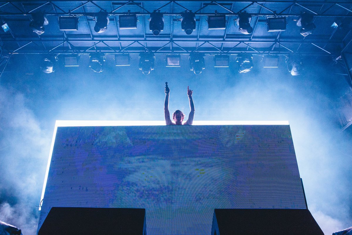 Take us back to the squad bouncing to <a href="/NGHTMRE/">NGHTMRE</a> at The Forest Stage.. 🕺🏔.