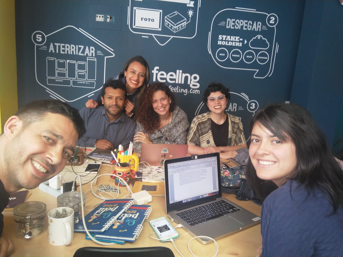 tejeRedes's tweet photo. Ayer participamos en el lanzamiento de #ColaborarIS de @narinoinnova en #Nariño 🇨🇴

Durante la jornada desarrollamos un taller 💼 sobre el trabajo en red colaborativo con diversas personas y proyectos que empezarán a convivir y fortalecer sus iniciativas ¡Seguimos adelante! 💥 https://t.co/yNNfxqOw06