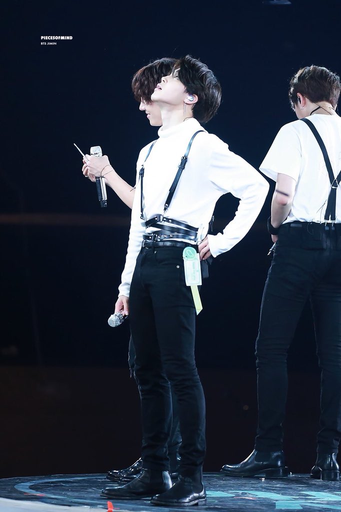 は ら め い 今日身体測定で体重えぐいことになっててさ昨日のまた痩せたんじゃないかと思われるジミン見ててなんで推しがこんなにがんばって痩せてんのに私太ってんだろうて虚しくなったんだけどおにぎりたべながら すいませんほんとに痩せますうううう