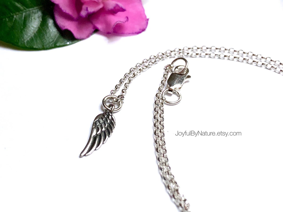 JoyfulByNature's tweet photo. Sterling silver angel wing necklace. Modern minimalist style. HANDMADE. •Also with cross or peace sign charm https://t.co/IQ7sCRdWL9 #etsymntt #jewelry #womenstyle #womenswear #angels #faithgift https://t.co/gi8FQ2ou8k