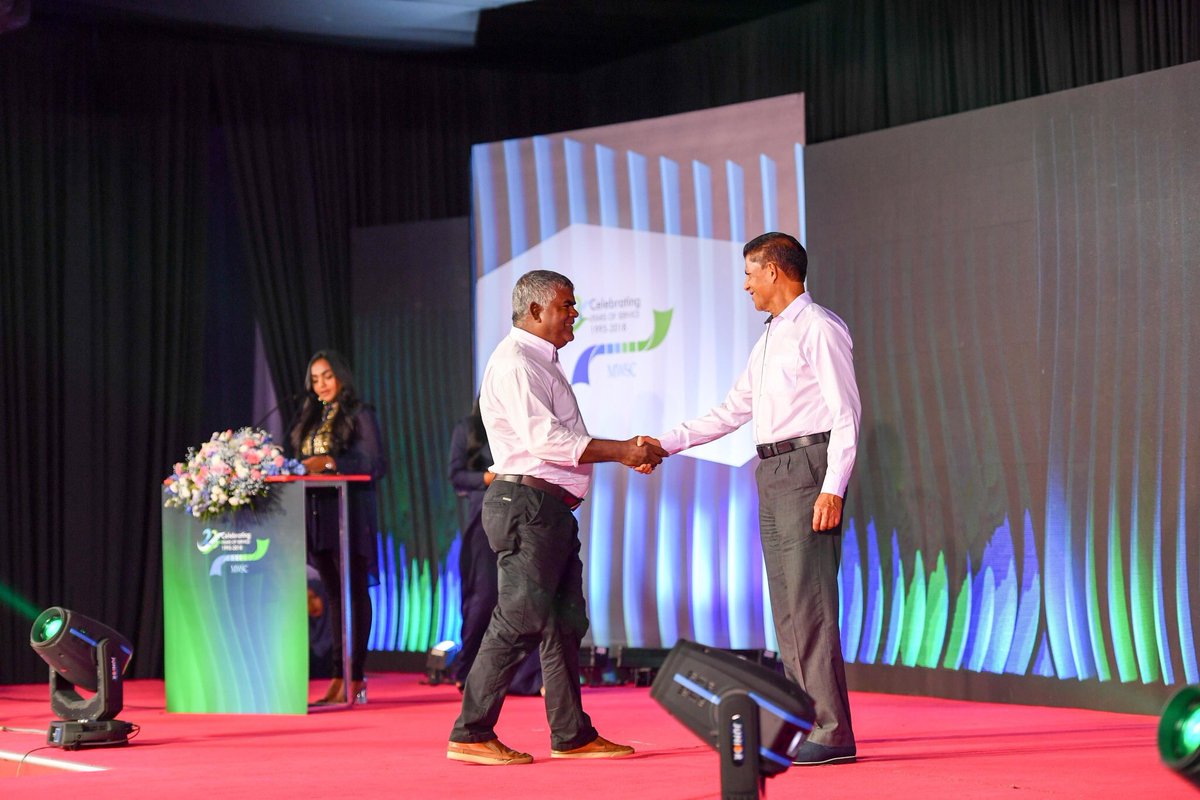 MWSC_Official's tweet photo. Presentation of Special Recognition Award by the Chairperson of MWSC Mr. Ahmed Nasir to appreciate the hard work of the Divisions involved in executing Water Security Plan #23YearsOfService https://t.co/YJCh4bD9im