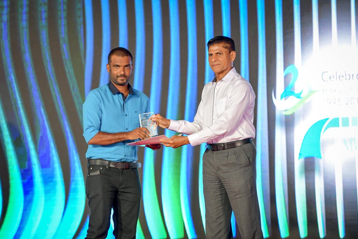 MWSC_Official's tweet photo. Presentation of Special Recognition Award by the Chairperson of MWSC Mr. Ahmed Nasir to appreciate the hard work of the Divisions involved in executing Water Security Plan #23YearsOfService https://t.co/YJCh4bD9im