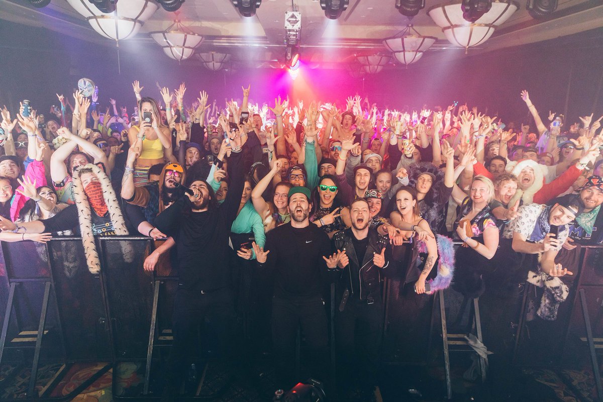 Saturday feels... #CLSBC18. 🤪.