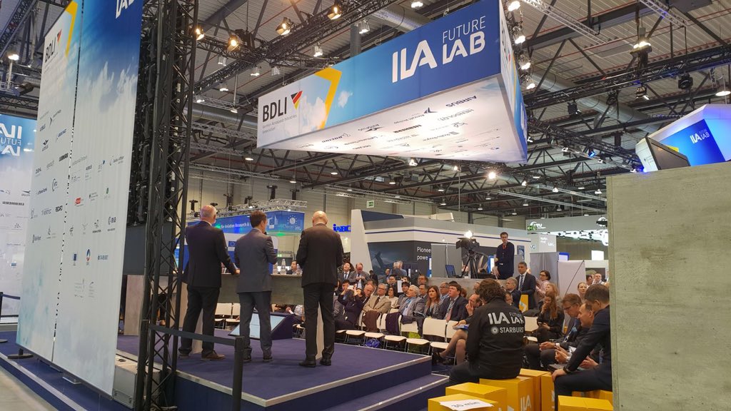 flynewsmagazine's tweet image. Hoy comenzamos la jornada en  #iladtech18 👍🏽 Aunque con menos gente que en otras ocasiones. Foco en #innovación en todas partes. Pais invitado: Francia 🇫🇷