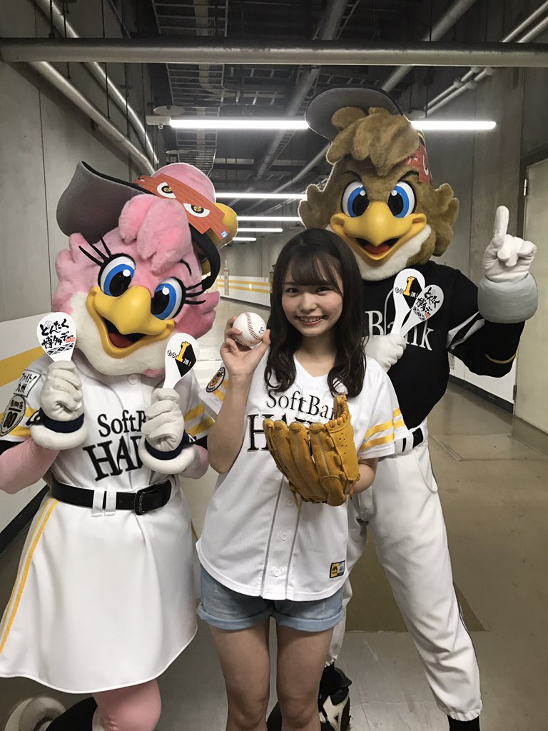 HKT48 渕上舞直筆サイン入り福岡ソフトバンクホークスユニフォーム
