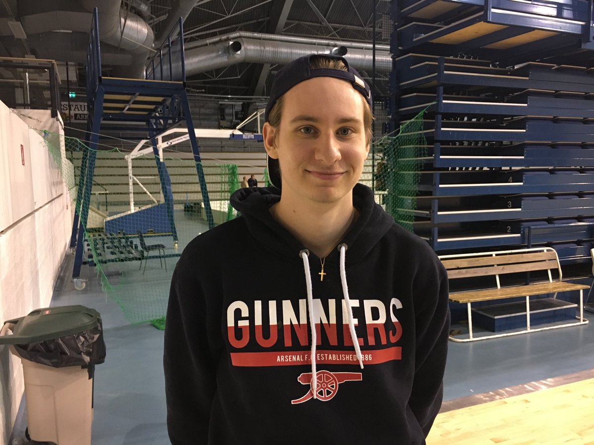 Tervetuloa Lahteen <a href="/Miskamakinen/">Miska Mäkinen</a>!
lasb.fi/2018/04/25/mis…
#salibandy