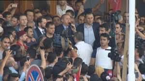 mkulunk's tweet photo. Siyasi ayak oyunlarına ve  
“Siyasi bir 15 Temmuz Projesine” karşı, 
milletimizle birlikte Sn CB’ınmızın, 
Liderimizin,
Dimdik yanınızdayız!

Biz buradayız! https://t.co/KxYtAr5riv
