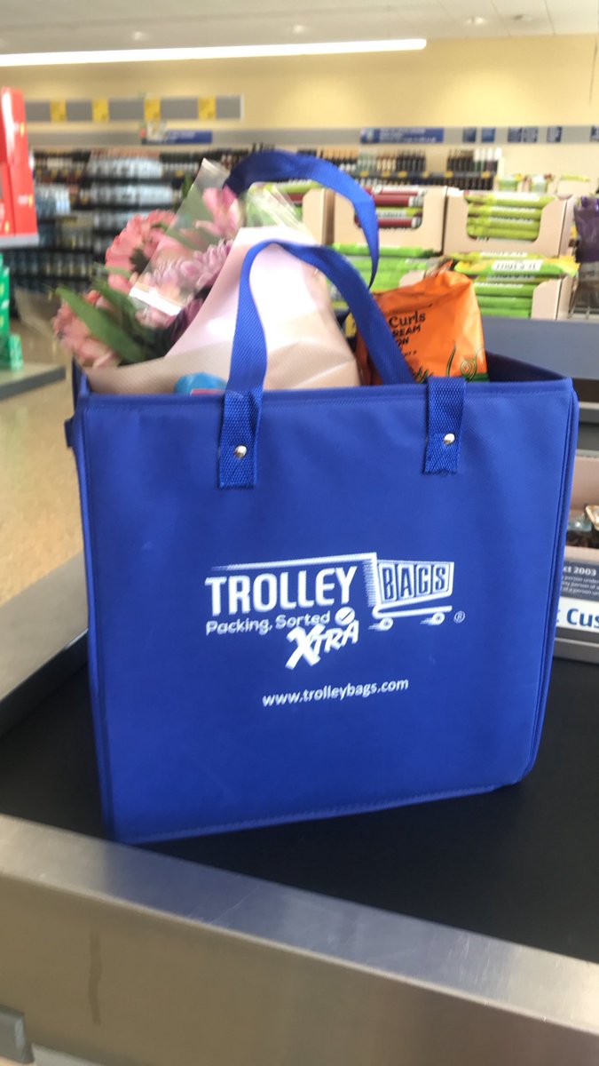 My trolley bag coming in very handy today no need for me to grab a dirty basket! <a href="/TrolleyBagsUK/">Trolley Bags UK</a> packingsorted.co.uk/product/trolle…