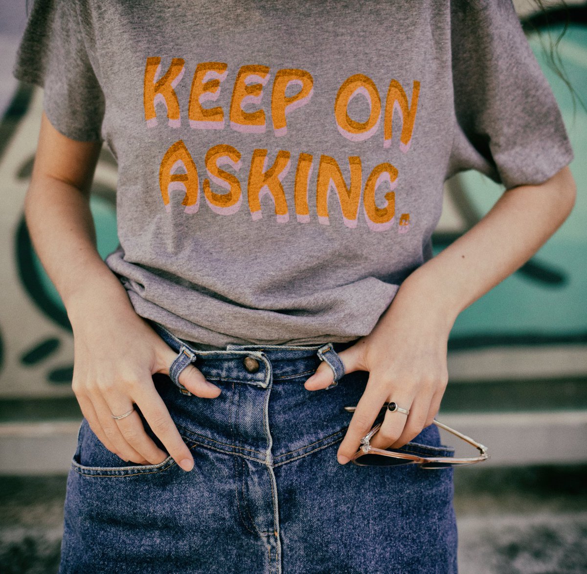 LostShapes's tweet image. In a past blog, I looked at how much your questions really can make change happen. #whomademyclothes #keeponasking lostshapes.com/anna-brindle-b…