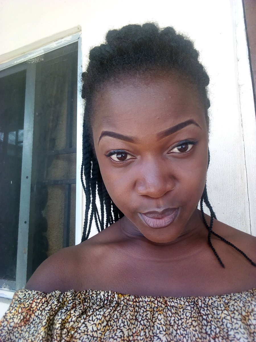 DakorePrincess's tweet photo. Selling myself online, making more friends and getting attention seems to me as nothing before.
Thanks for the eye opener @yinigeria @1Porbenihere @iampascalokeke @Picoloofss https://t.co/CTpTQhOUzx