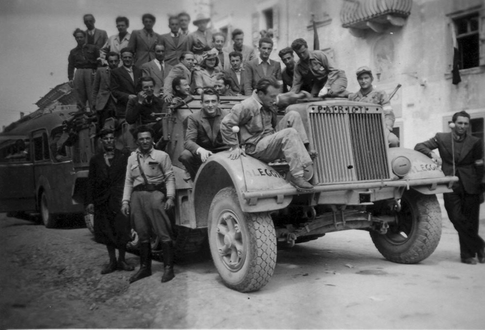 cantudario72's tweet photo. Grazie a loro siamo qua, oggi. Ora e sempre con voi! ✊ #Resistenza #25Aprile #Liberazione #Partigiani #antifascistisempre https://t.co/a0X1ClLiZy