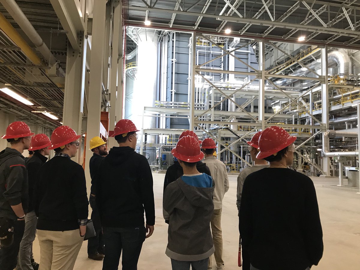 WeyhmillerC's tweet photo. Great tour of the Holland Energy Park today! #goWO https://t.co/pajB77QTsx