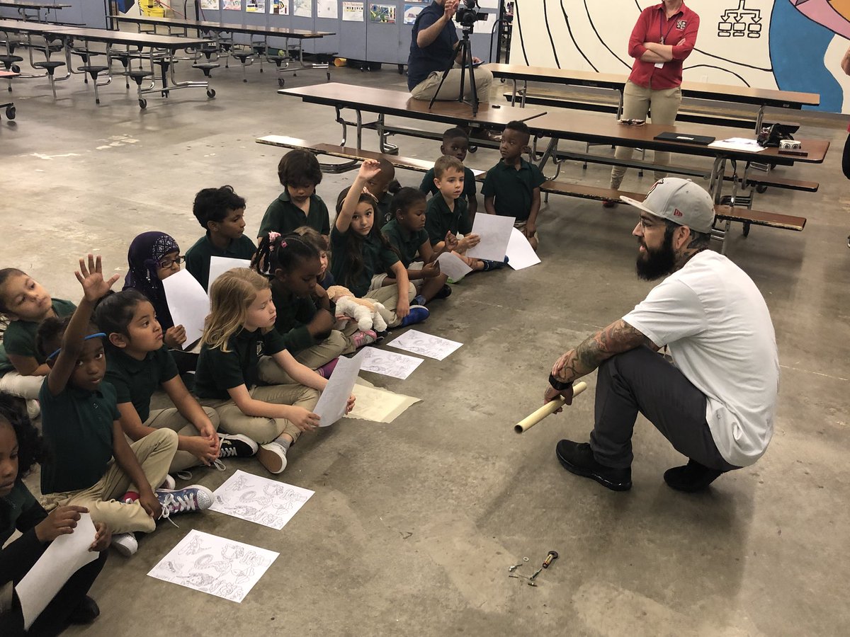 sandrigm3's tweet image. PBL. Make it happen!💫 LOVE WHAT YOU DO, DO WHAT YOU LOVE🧡. #Kindergarten #Staycommited #bethechange @LegacyPCADFW