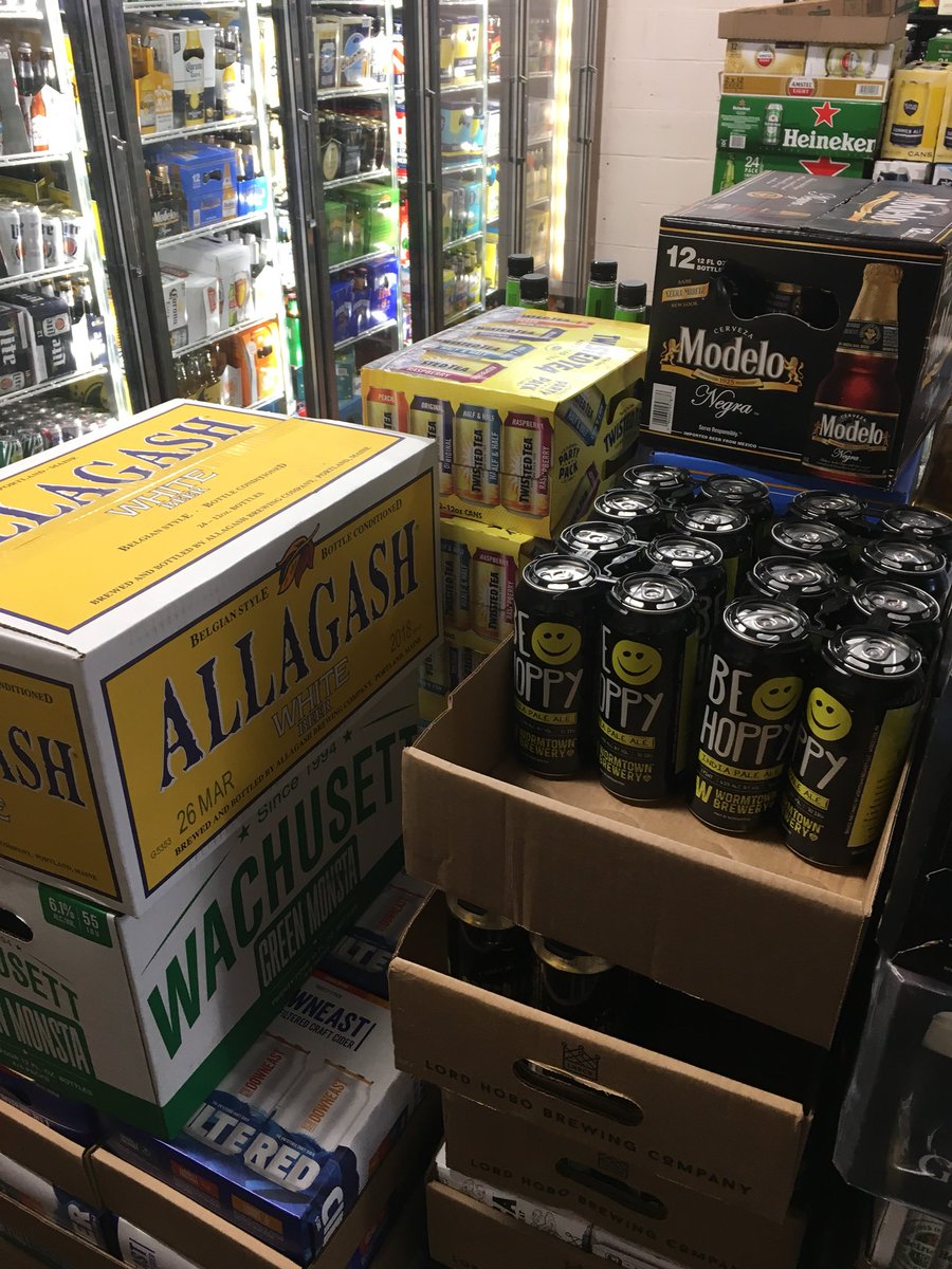 liquorcab's tweet photo. Fresh @WormtownBrewery be hoppy and @AllagashBrewing white now in stock https://t.co/xjeRUG9Xid