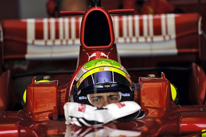 Happy Birthday Felipe Massa: F2008 at Silverstone, 2008

(Photo: 