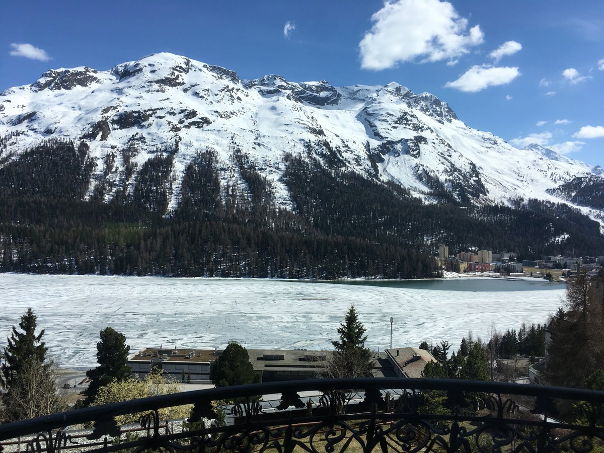 rebagdata's tweet photo. Einfach fantastisch 😍 - unsere Projektleiter sind unterwegs an den schönsten Orten der Schweiz! #verliebtindieSchweiz - nur ein Vorteil bei der #rebagdata
Wir suchen Sie - https://t.co/Mk34R5SOv5
#protelfamily https://t.co/Z1RPIsV1DE