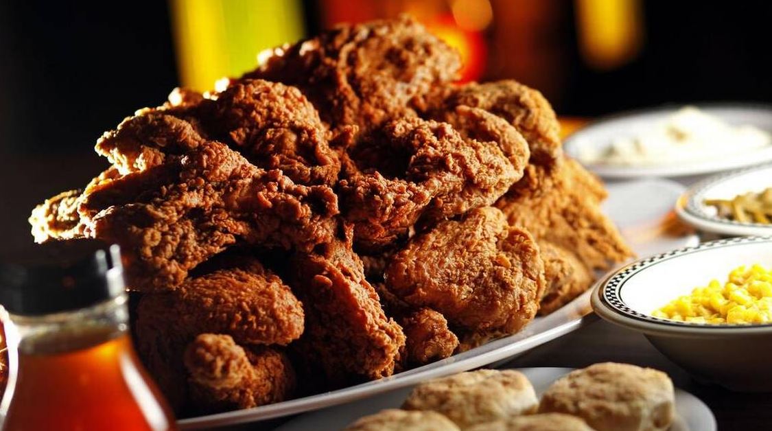 ACitizenJournal's tweet photo. #ArlingtonTX visitors get hungry, too. #NFLDraft2018 #NFLDraft18 

https://t.co/xejdoAC5ms https://t.co/DldL0Ckyql