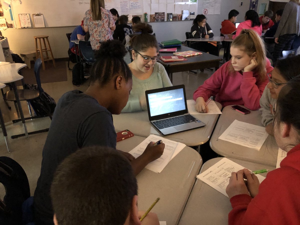 jessicaduenas24's tweet photo. This S is raising awareness of #poverty and its impact in the learning setting for a PSA. Excellent presentation! #teamocms https://t.co/wX45Rf3XT1
