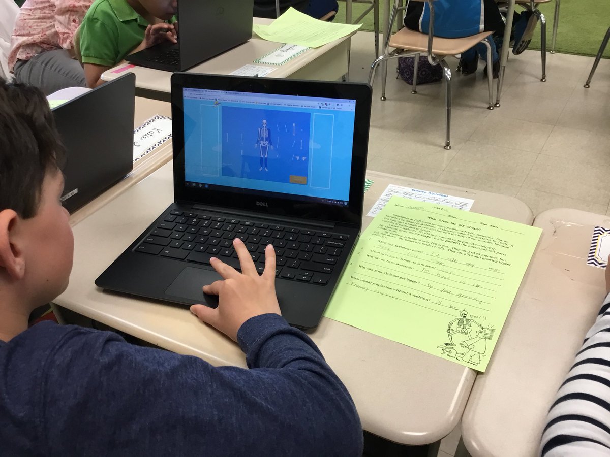 Anthony Benedetti 
<a href="/AnthonyBenede20/">Anthony Benedetti</a> 
Mr.B’s Health class@CopperHillES
Building the framework of the human body one piece at a time. Great job students no bones about it👍#FRSD