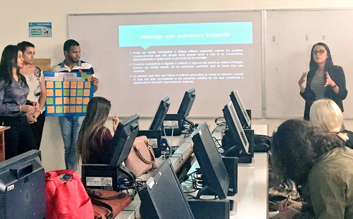 Elissaga's tweet image. Y más de las presentaciones de proyectos finales de #ComDigital de #Perdig18 
Semana de sustentaciones en @USMApanama 
✅Aquí el grupo #3, con el tema: #Grooming: los riesgos a tan sólo un click, taller impartido a chicos del Instituto América