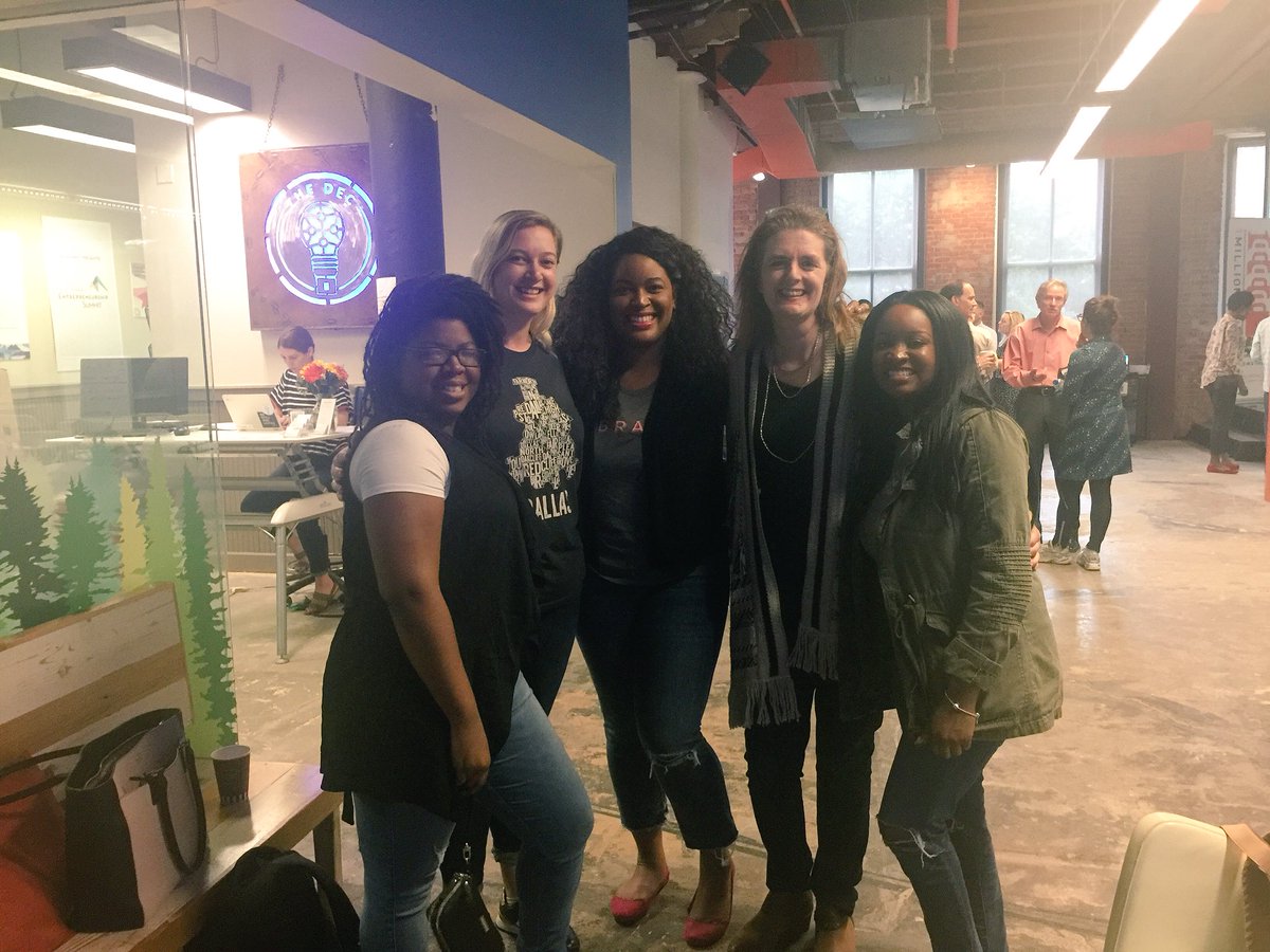 JASMIN BRAND tweet media