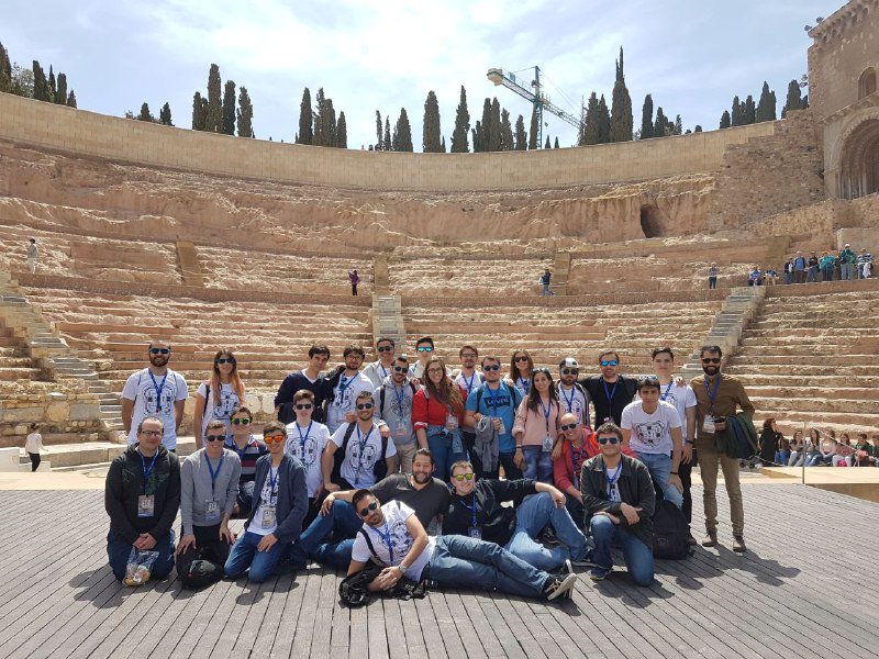 IEEEUPCT's tweet photo. #SWYP18 Networking @ramashispania y @IEEEYP_Spain #SomosIEEE #IEEE #SSRTeam https://t.co/wsJoBOGQrf