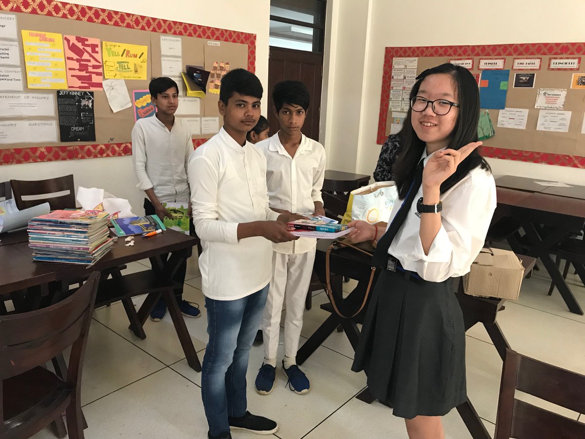 LancersSchool's tweet photo. #MYP grade 8 students have started the ‘Taking Action’ part of their #CommunityProject. Two direct service groups conducted teaching sessions for underprivileged students of #AngelHive. Both the groups aim at securing a better future for the underprivileged members of our society https://t.co/NLMRBTNDht