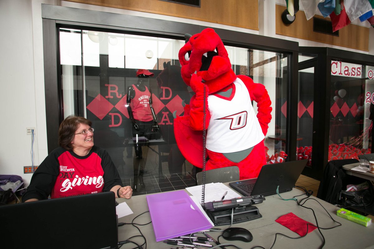 OneontaAlumni's tweet photo. Today is Oneonta’s Day of Giving! Give any amount today and help Oneonta get an extra $30k! https://t.co/9ATaxoUnlq #OneontaIncREDible https://t.co/4LctRZkxGZ
