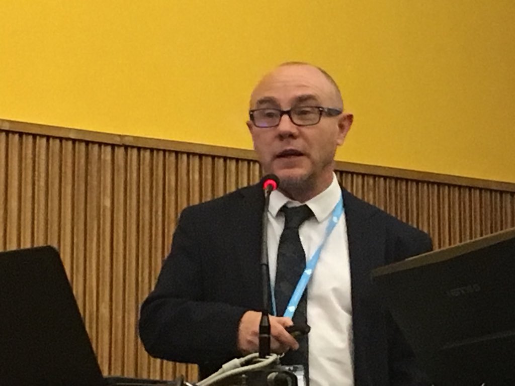 jaime_delbarrio's tweet photo. Para terminar la interesante e intensa Jornada #FSJDInnova18 Conferencia : La Medicina 4P a cargo de @andresgpalomo https://t.co/vXO8Fv839S