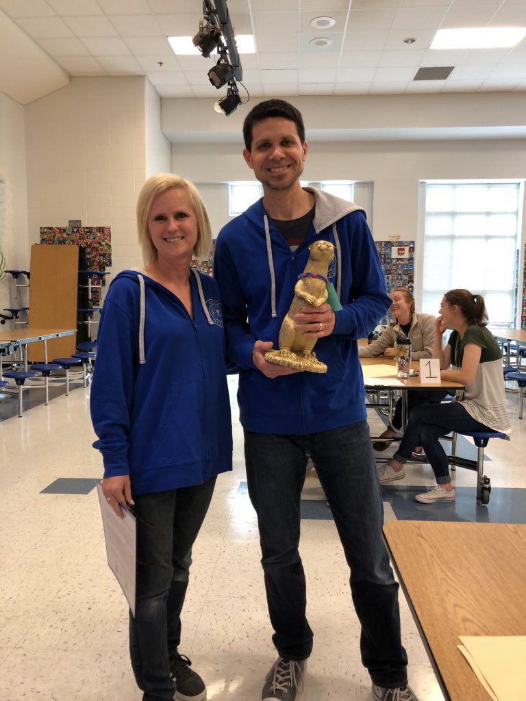 OCEEPrincipal's tweet photo. Congratulations to our @oceeotters #GoldenOtterAward recipient #EdMiller #ThatsOurTech #peopleandculture https://t.co/ta5OkGCXSm