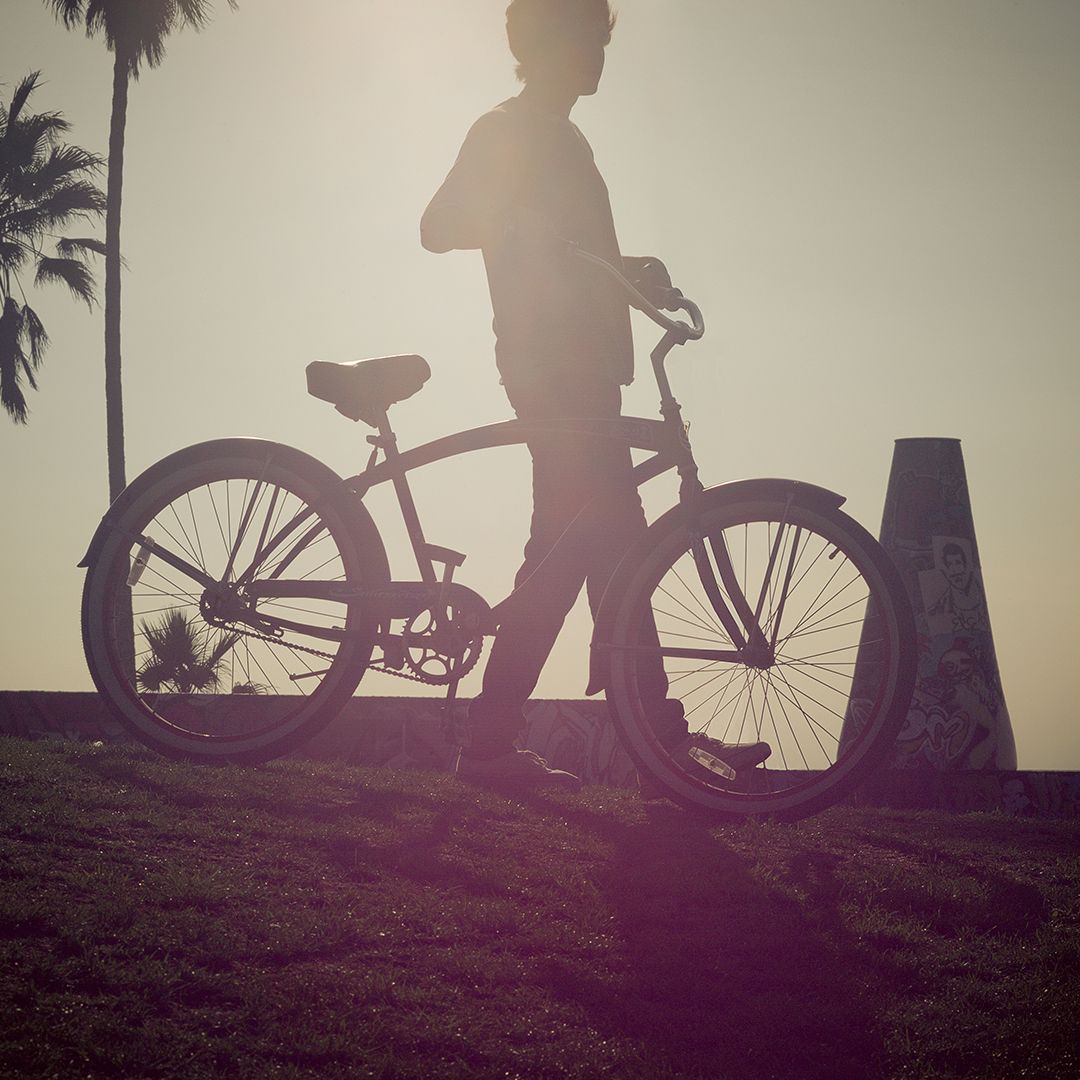 One from the travel archives - 2011 LA sun is wonderful. #photography #people #LA #LeicaM9 #lifestyle