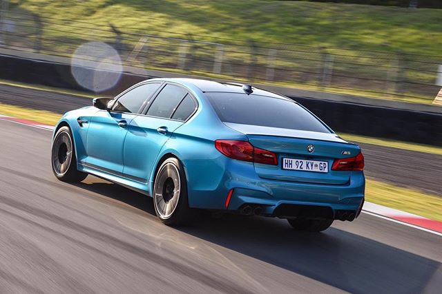 sandton_mforce's tweet photo. High-precision. Maximum Performance. Exhilarating from every perspective. The all-new #BMW #M5. https://t.co/KR5BmZ91Lm