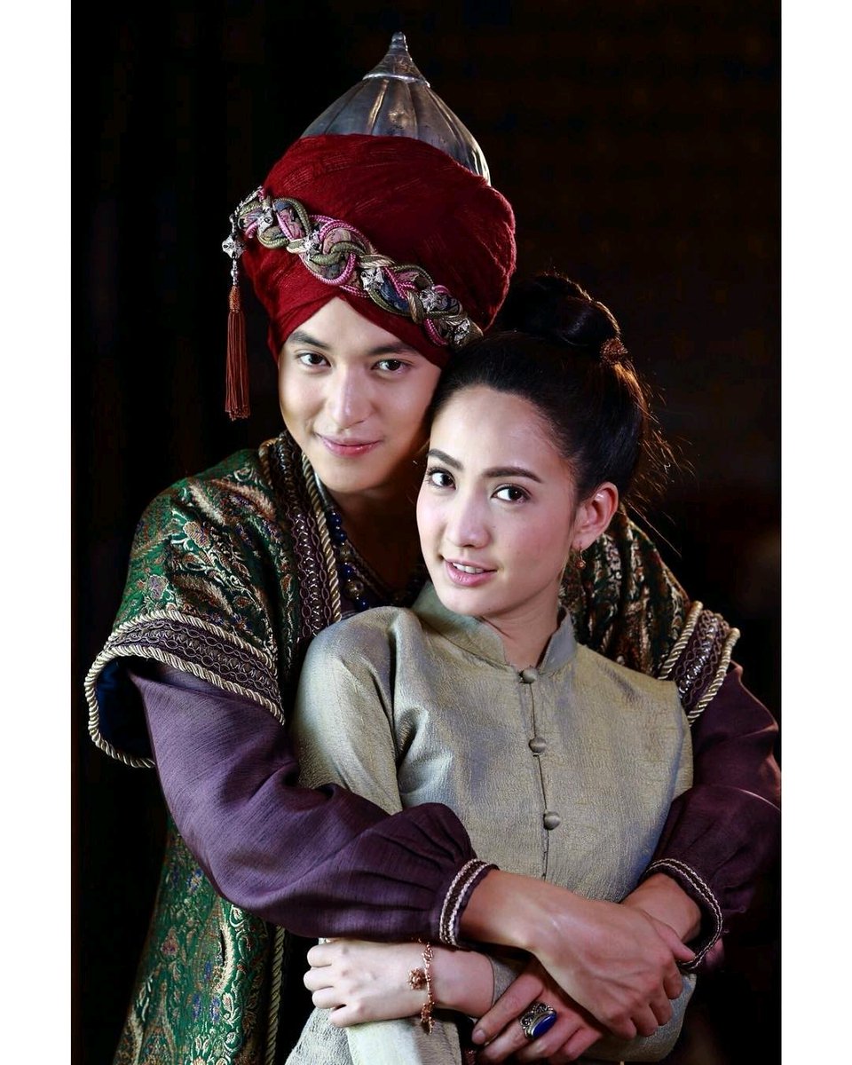 วันนี้เวลา 20.20 น. อย่าลืมชม #หนึ่งด้าวฟ้าเดียว ทั้งหมดที่ดีที่สุดในรายการโปรดของฉัน #แต้วณฐพร #เจมส์จิรายุ ❤ All the best #pin21yrs 🎉