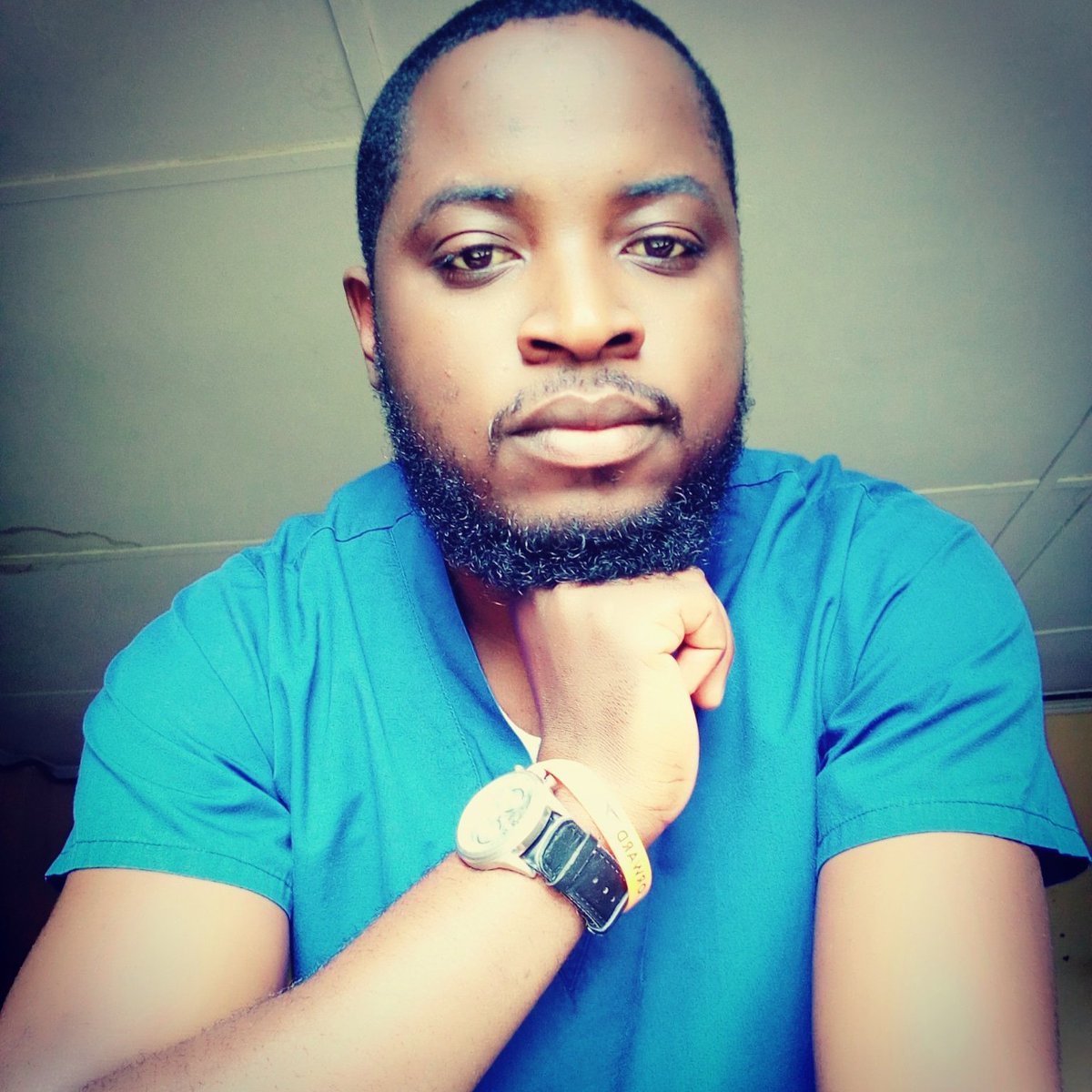 Bearded_Caveman's tweet photo. #FinePeopleInScrubs
#BeardedPhysio #Scrubs
Hello world☺☺
#NewProfilePic https://t.co/Fz6nJuD2CY
