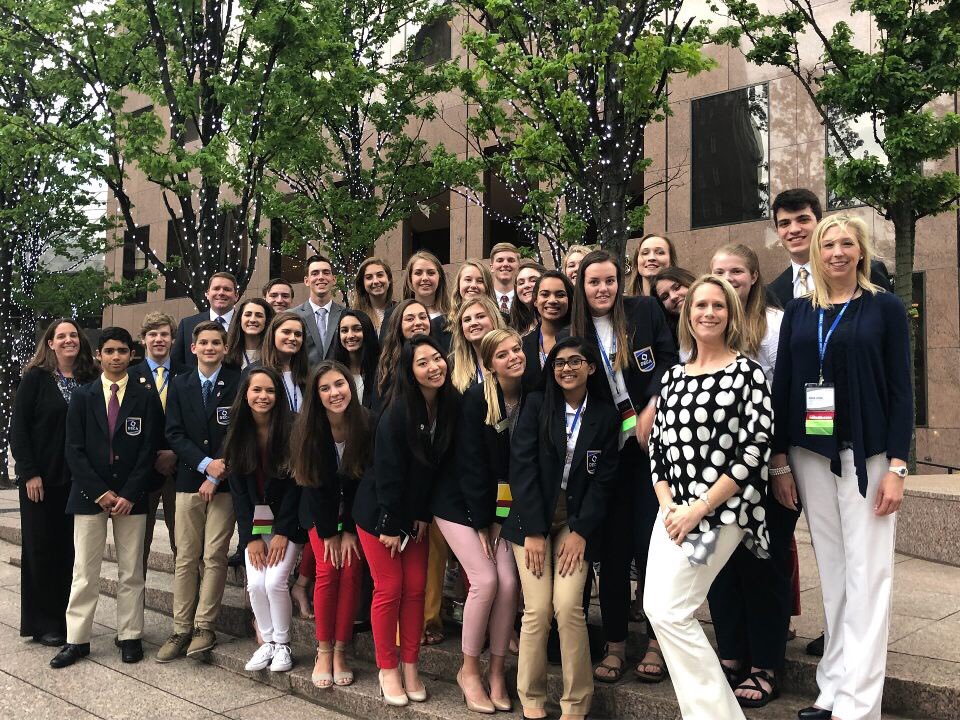 fchsdeca's tweet photo. And thatβs a wrap! This competition season has been more than amazing. Thank you to the FCHS DECA Competitors for your hard work and determination. We canβt wait to do it all again next year! #decaicdc2018 https://t.co/YH87b7kccd