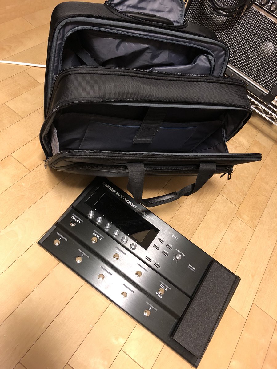 b*s様 BOSS GT-1000 箱無し おまけつき b*s様 BOSS