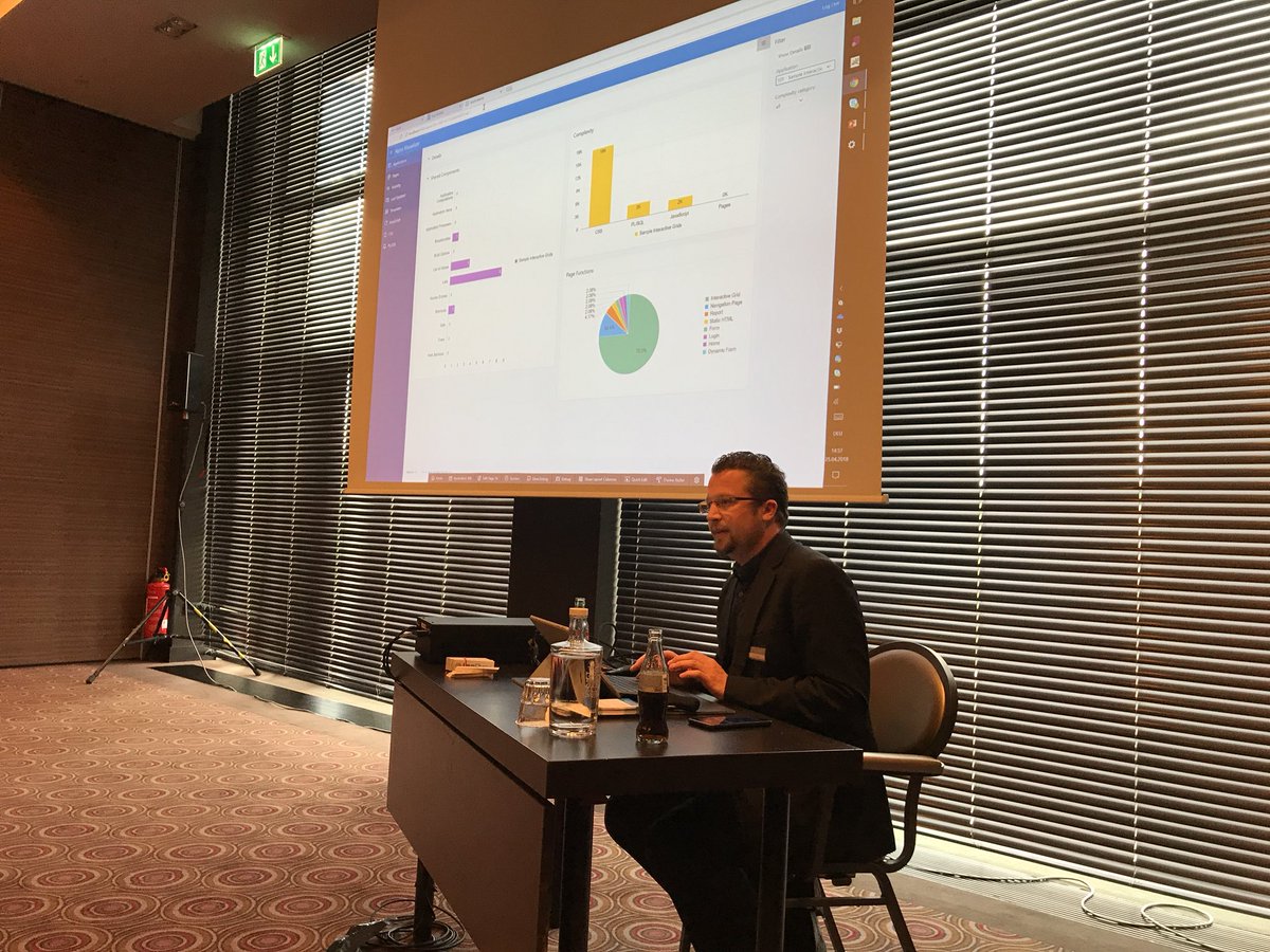 till_albert's tweet photo. @OliverLemm is talking about our #orclapex tools made by @MT_AG_  https://t.co/U62oSHXaLQ https://t.co/iJxnT047Vo