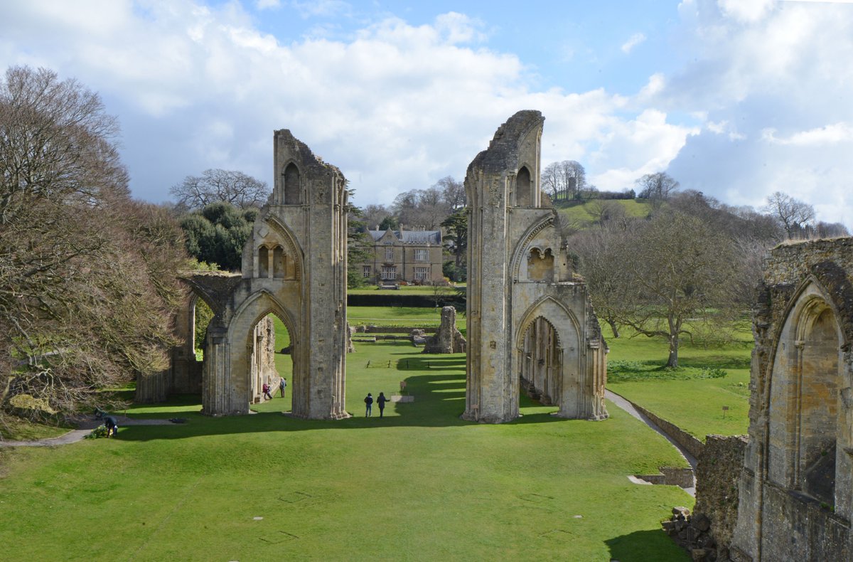 AmbiosLtd's tweet image. NEW for July 2018 - We&apos;re excited to announce - 4 x #ErasmusPlus and UK #Traineeships #workbasedtraining @GlastonburyAbbe. #heritage #conservation #nature More at ambios.net/front-page/gla… #natureconservationtraining #WednesdayMotivation