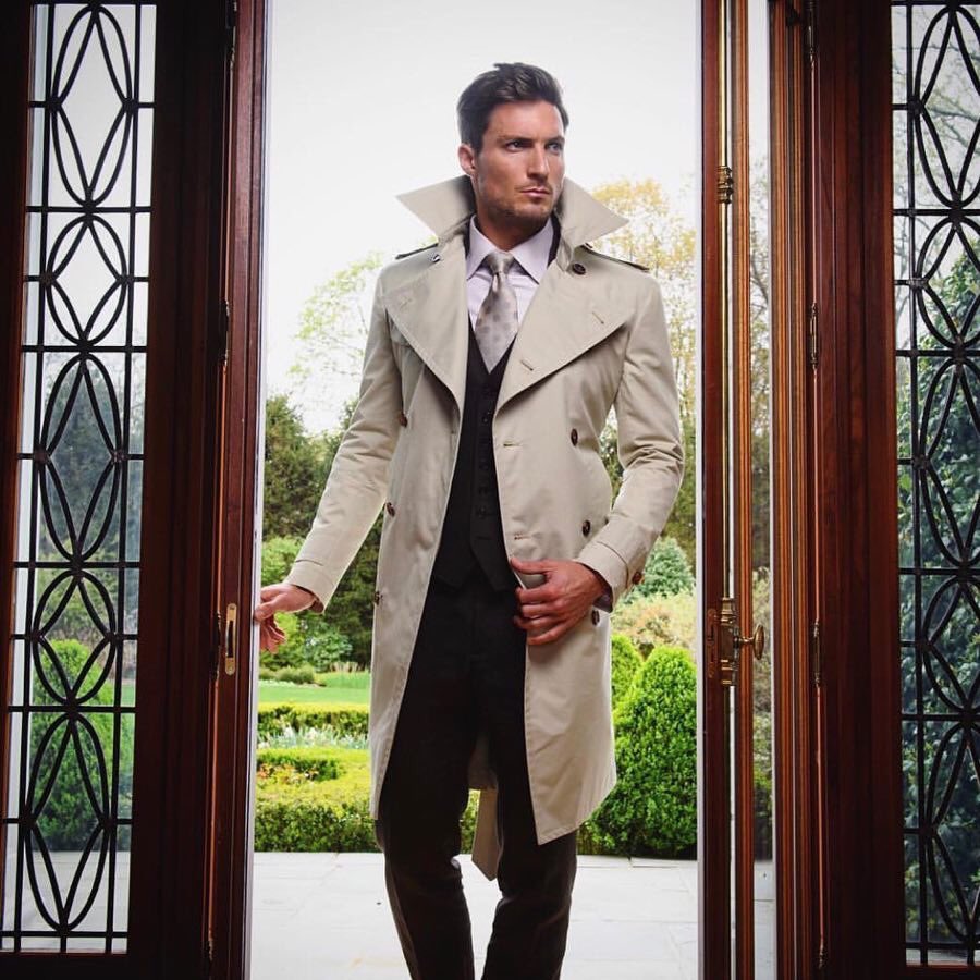 DormeuilUSA's tweet photo. The #bespoke #trenchcoat, don’t leave home without it. #AprilShowers #GentlemenWelcome #MABmen @MABespoke #NewYork
.
#mensstyle #debonair #gentlemenstyle #menwithclass #menswear #BespokeTailoring #GQ #Esquire #CustomMenswear #CustomTailor #CustomTailoring https://t.co/7q9XvgBmVX