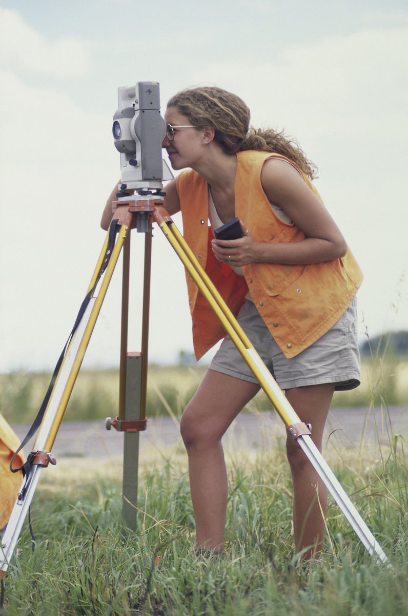 OSUIT's tweet image. The median annual wage for civil engineering technicians was nearly $50K in May 2016. Learn more about our Civil Engineering Technology program:
#osuit #civilengineeringtechnology bit.ly/2zehnGF