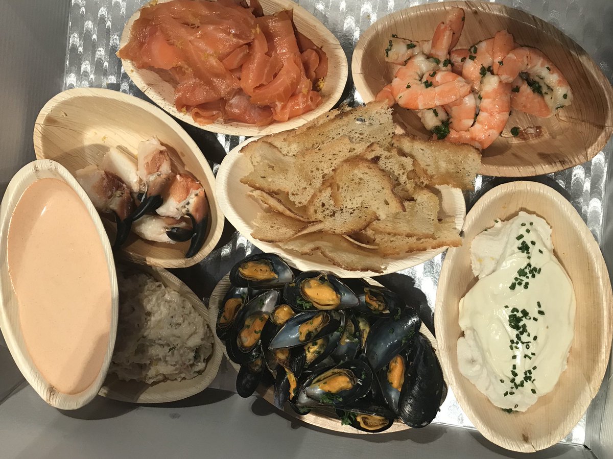 MCIIreland's tweet photo. Great catching up with Honor Byrne @cliffhousehotel and a special thank you to the chef @CliffTownhouse for treating us to an Afternoon ‘Sea’
#eventprofs #fishyfeast #humpday https://t.co/9DXSJHjc6x
