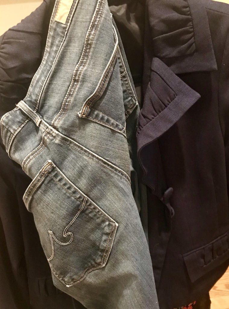 gc198272's tweet photo. Outfit ready to go today for #DenimDay. Saw this hashtag in @SenatorLeyva tweet. Raising awareness
#sexualharassment
#equalpay
#relatedissues https://t.co/eLvjnCb0hX