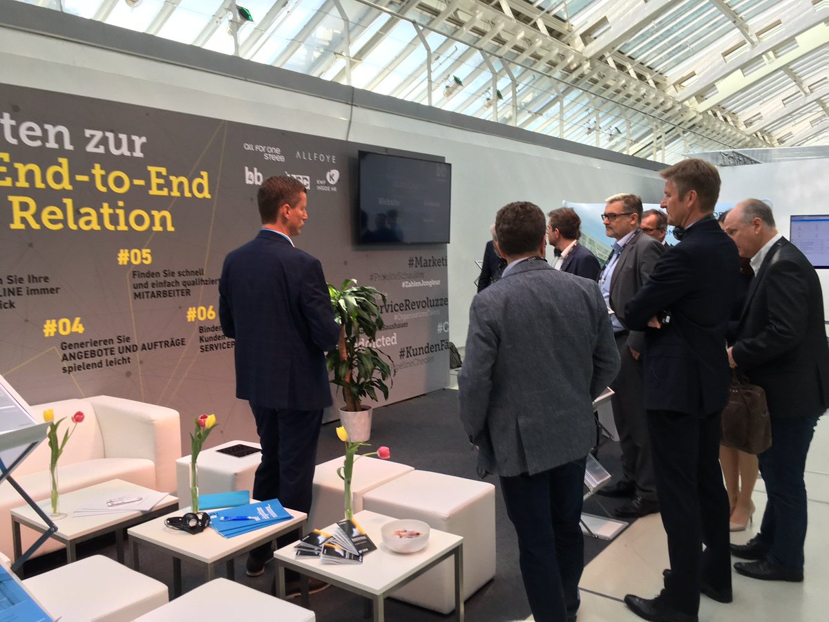 allfoye_gmbh's tweet photo. SAP Forum Österreich - live am Stand: In 7 Schritten zur digitalen End-to-End Customer Relation – mit @AllforOneSteeb, @B4B_Solutions @KwpHr @myOSC
https://t.co/qWTAlJzHba #SAPForum2018 #SAP #CloudSolutions #Digitalisierung #Kultur https://t.co/mpPiIxhTVx