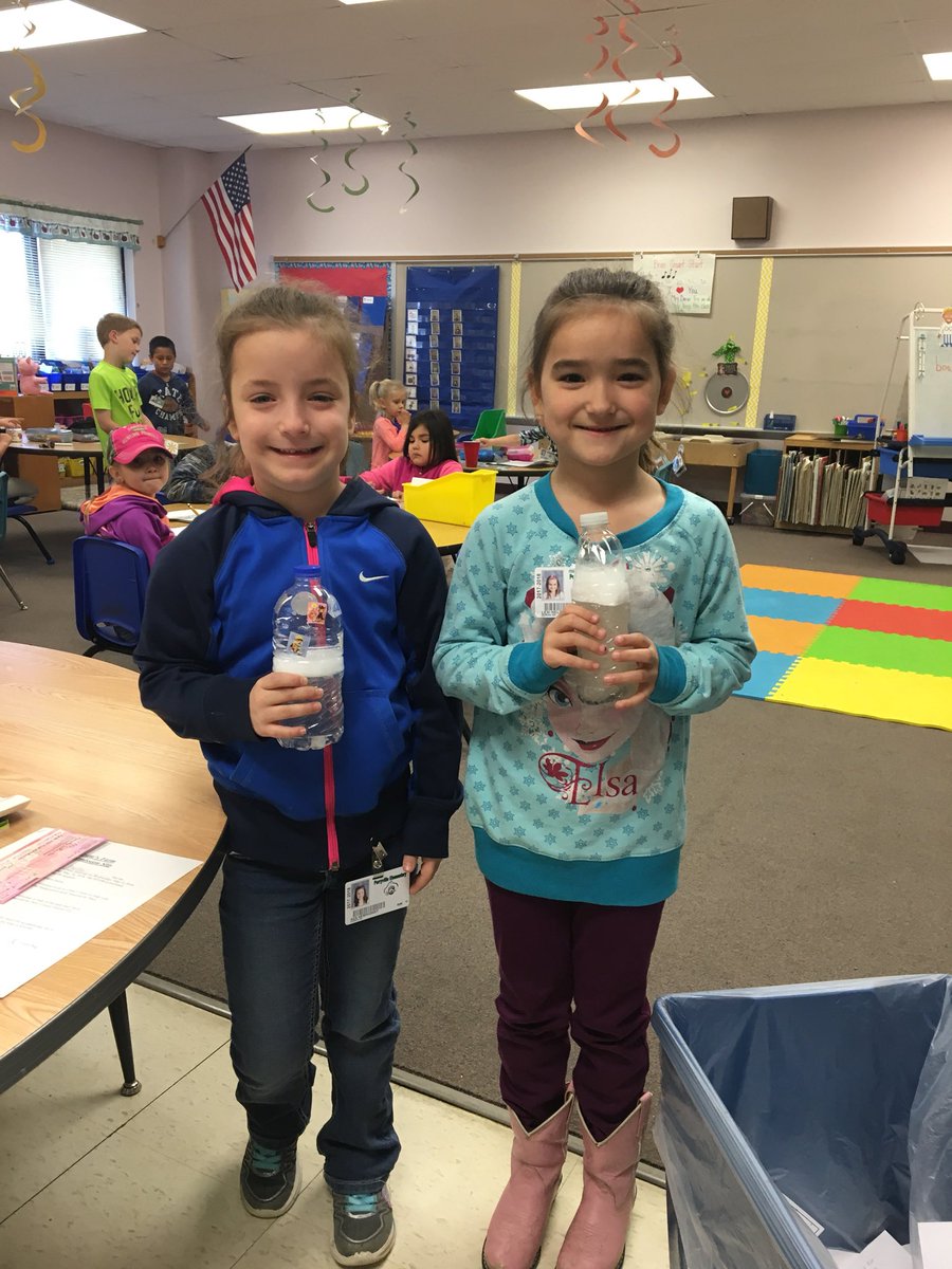 vsdoran's tweet photo. Ss have been learning about ways to Reduce, Recycle, and Reuse. We were thrilled to have two students go home and reuse water bottles to make sensory bottles for our Safe Place! #pesd32 https://t.co/aWYtSo3XTs