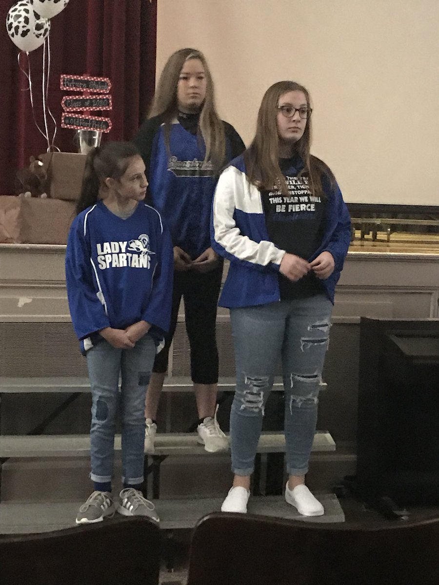 OldFortElem's tweet photo. WMMS sharing info about Sports Camp @OldFortElem @McDowell590 #May19 #Grades2-5 https://t.co/Lm6iULyCDM