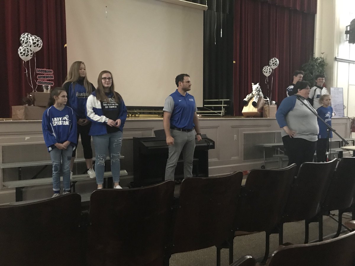 OldFortElem's tweet photo. WMMS sharing info about Sports Camp @OldFortElem @McDowell590 #May19 #Grades2-5 https://t.co/Lm6iULyCDM